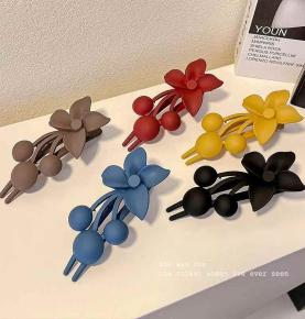 HAIR PIN